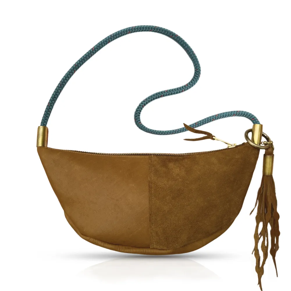 Sling Bag in Beach Nut Leather