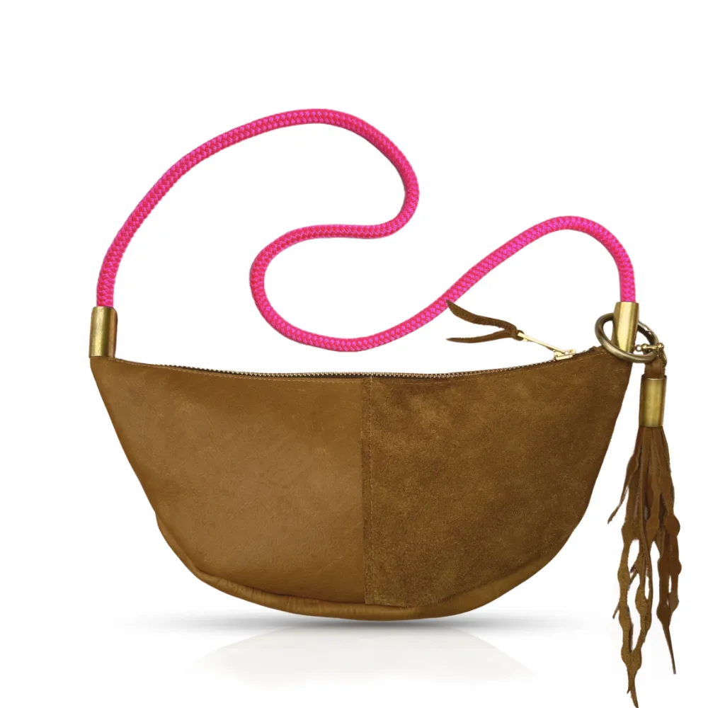 Sling Bag in Beach Nut Leather