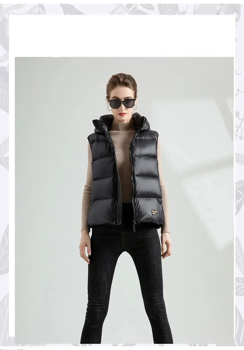 The Rebel hooded Puffer Jacket Women | Down Jacket Women | Short hooded Parka jacket